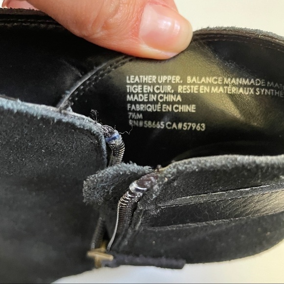 Black Leather Heeled Booties size 7.5 - Picture 7 of 9